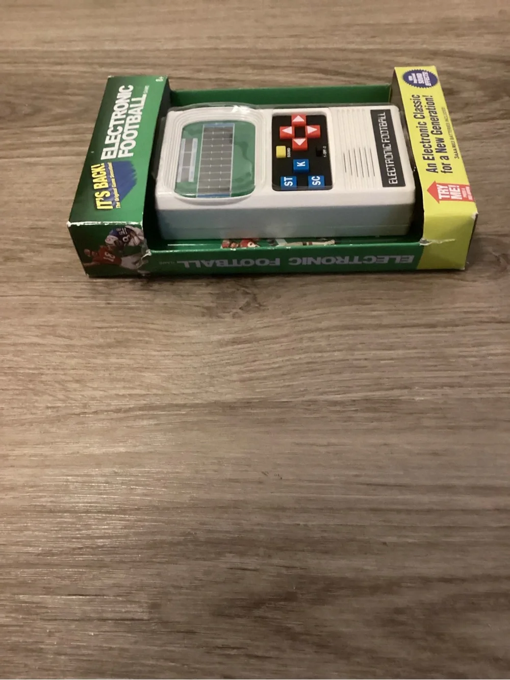 2002 Mattel Electronic Football Handheld Game Brand New Sealed w/Box Damage.